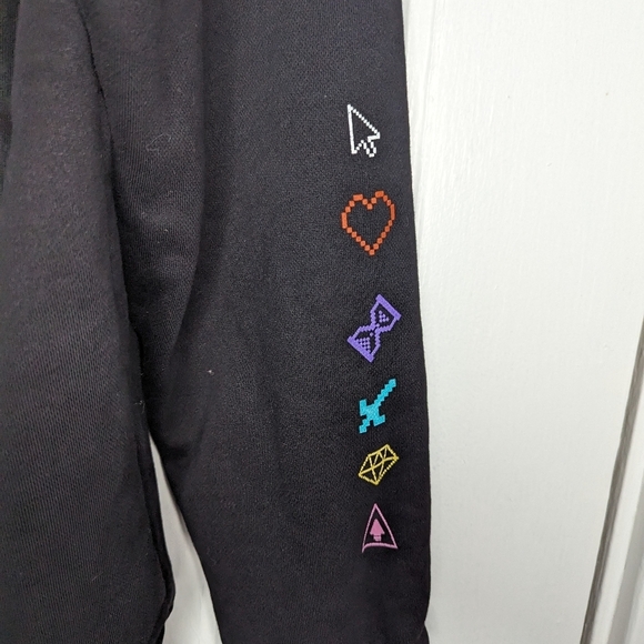 Pokimane Poki Gamer Streamer Hoodie Mens small - Picture 2 of 4